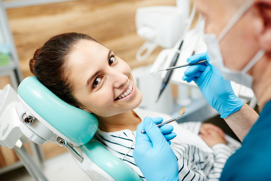 Don’t Wait Until It Hurts: The Benefits of Early Detection through Regular Dental Cleanings and Exams