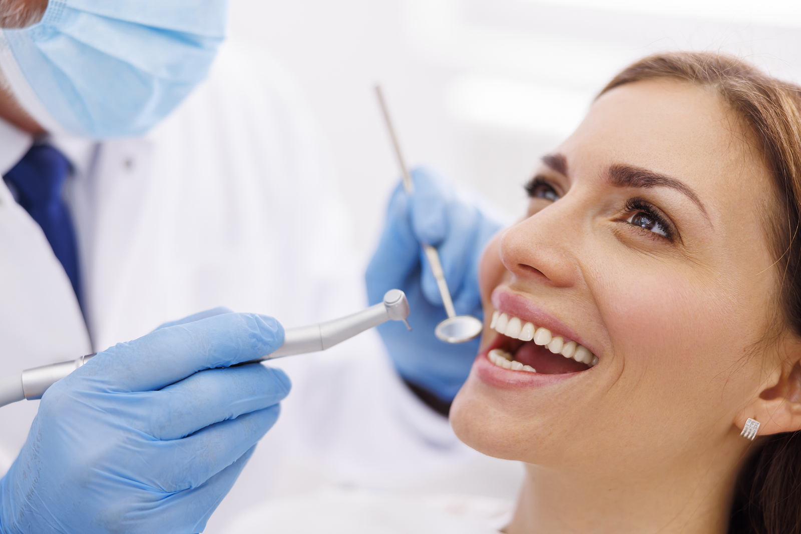 Decoding Dental Discomfort: When Should You Consider a Root Canal?